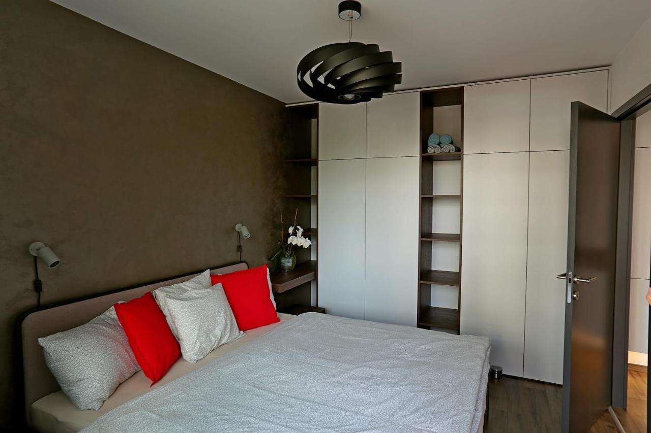 Modern Apartment Near The City Centre Urban Bratislava Exterior photo